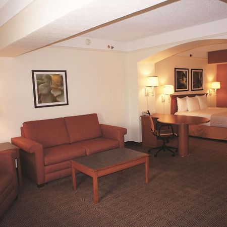La Quinta Inn By Wyndham Austin Capitol / Downtown Kültér fotó