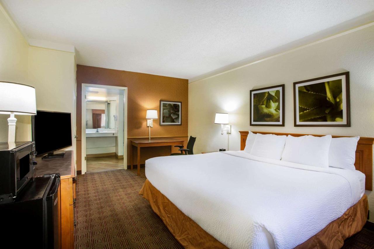 La Quinta Inn By Wyndham Austin Capitol / Downtown Kültér fotó